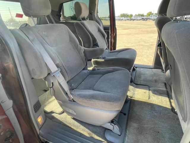 2006 Toyota Sienna XLE