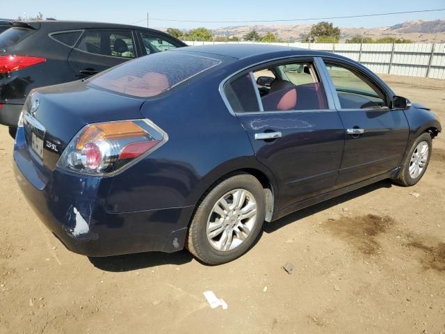 2010 Nissan Altima Base