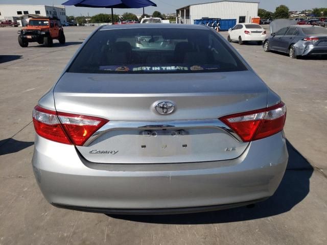 2016 Toyota Camry LE