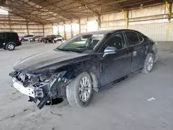 Carros salvage sin ofertas aún a la venta en subasta: 2018 Toyota Camry L