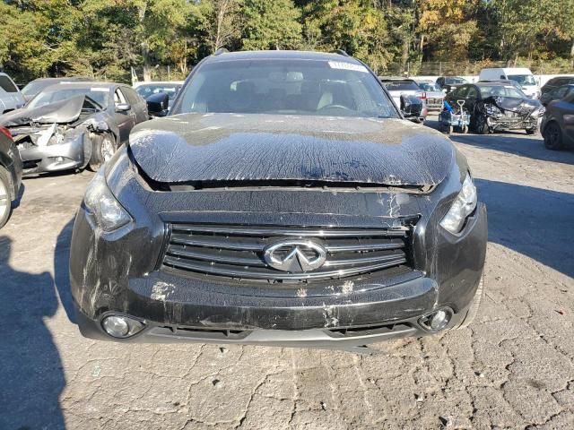 2016 Infiniti QX70