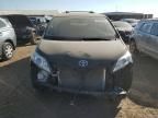 2016 Toyota Sienna LE