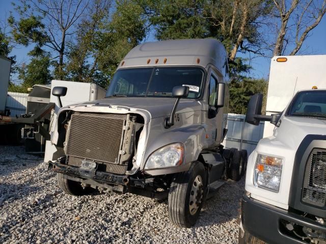 2016 Freightliner Cascadia 125