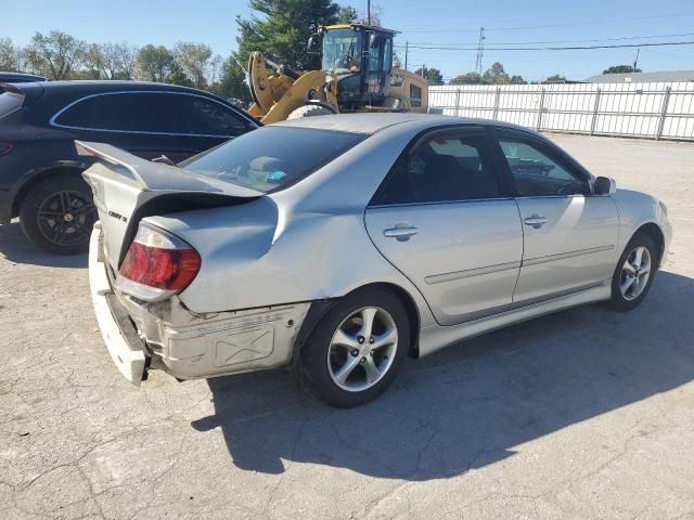 2005 Toyota Camry LE