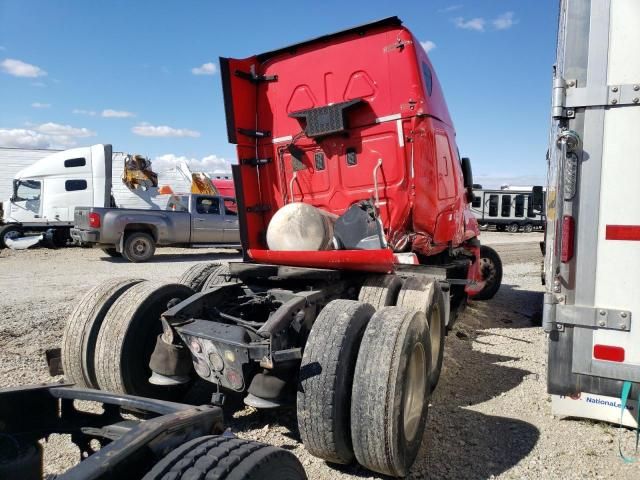 2016 Freightliner Cascadia 125