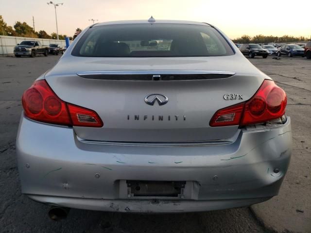 2012 Infiniti G37