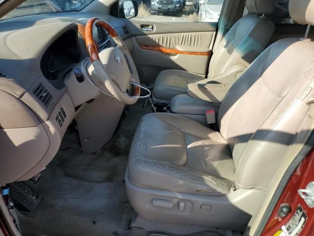 2006 Toyota Sienna XLE