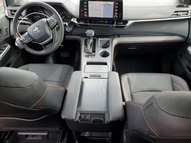 2024 Toyota Sienna XSE