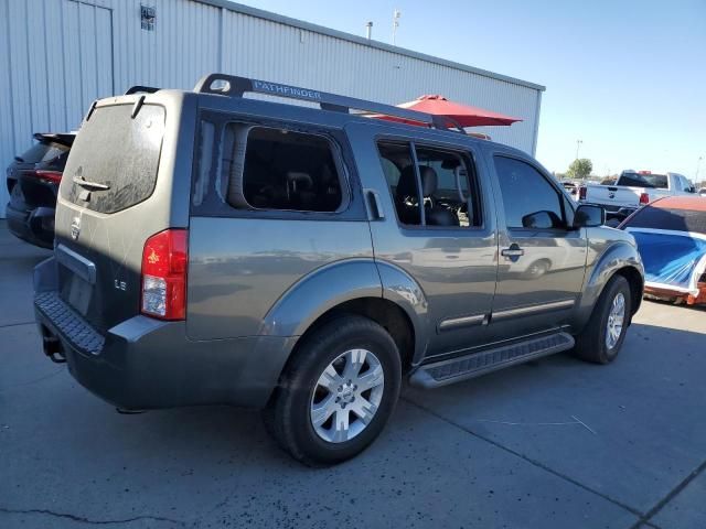 2006 Nissan Pathfinder LE