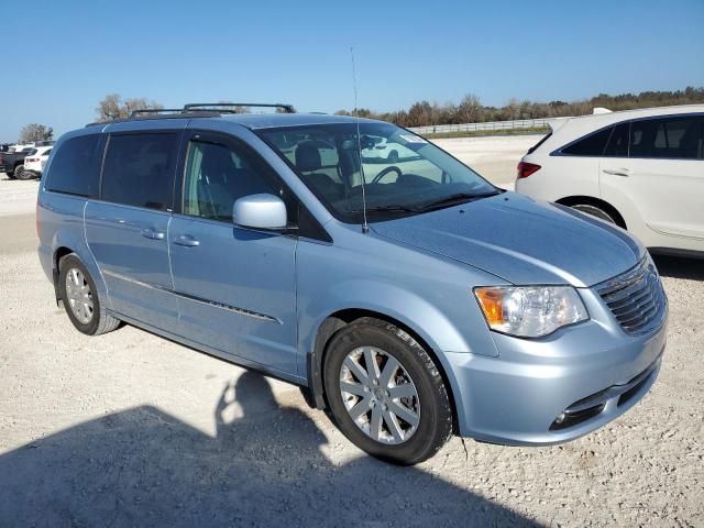 2013 Chrysler Town & Country Touring