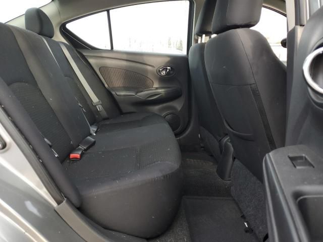 2013 Nissan Versa S