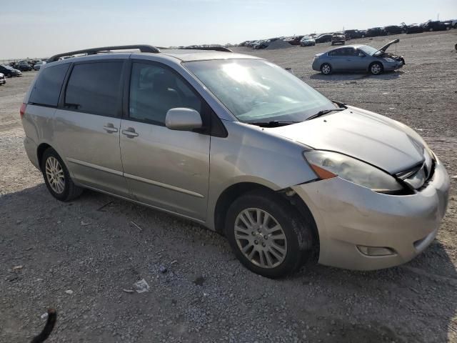 2007 Toyota Sienna XLE