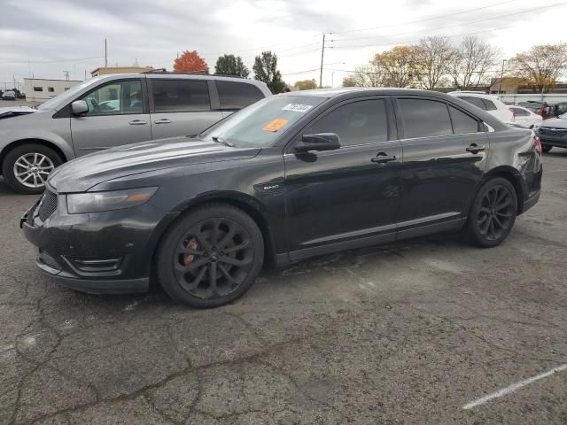 2015 Ford Taurus SHO