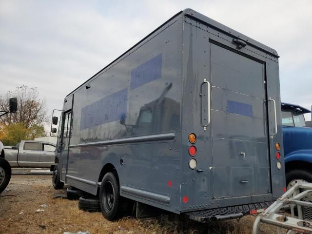 2020 Freightliner Chassis M Line WALK-IN Van