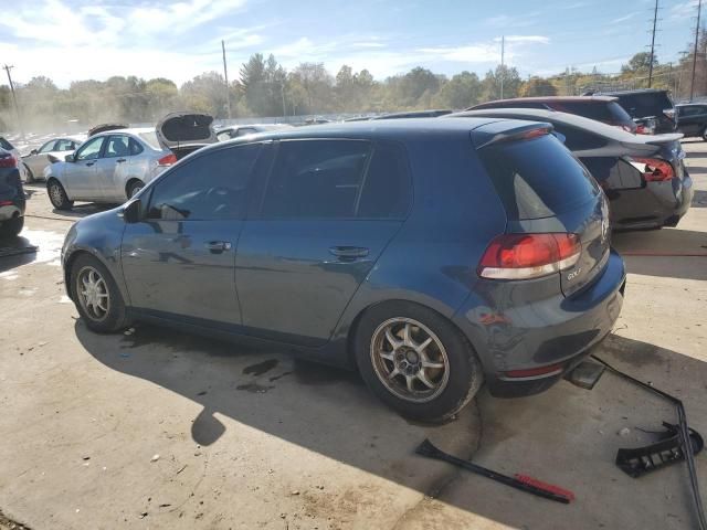 2010 Volkswagen Golf