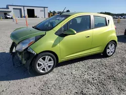 Carros salvage sin ofertas aún a la venta en subasta: 2013 Chevrolet Spark 1LT