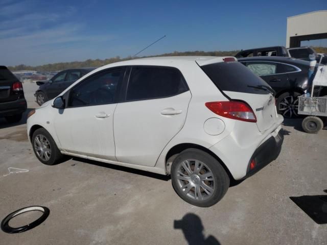 2014 Mazda 2 Sport