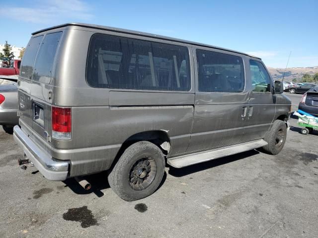 2003 Ford Econoline E350 Super Duty Wagon