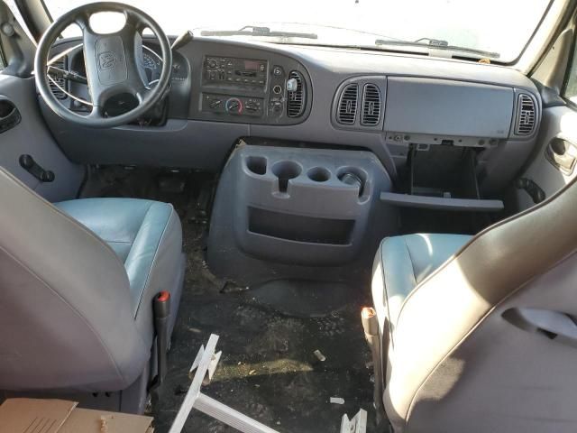 2000 Dodge RAM Van B1500