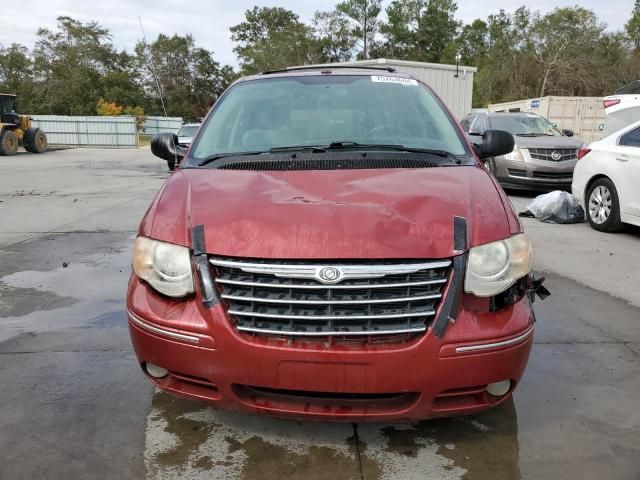 2007 Chrysler Town & Country Limited