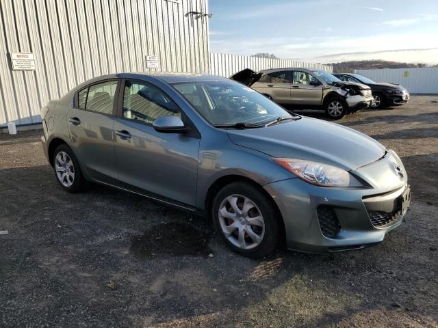 2013 Mazda 3 I