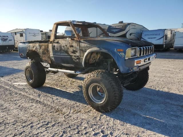 1982 Toyota Pickup RN38