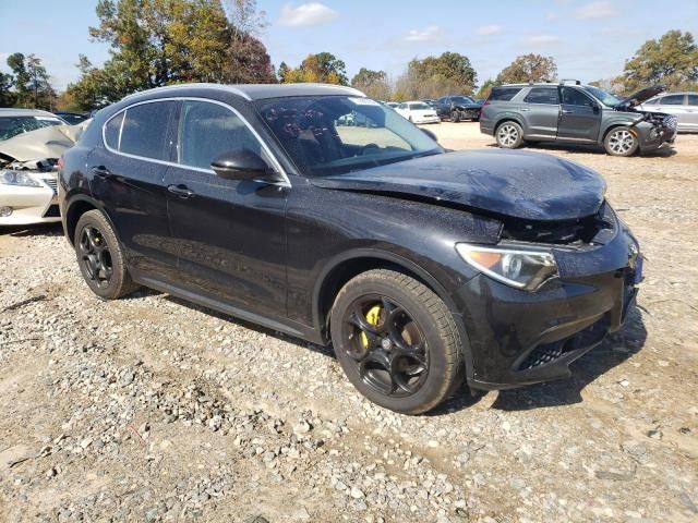 2018 Alfa Romeo Stelvio TI