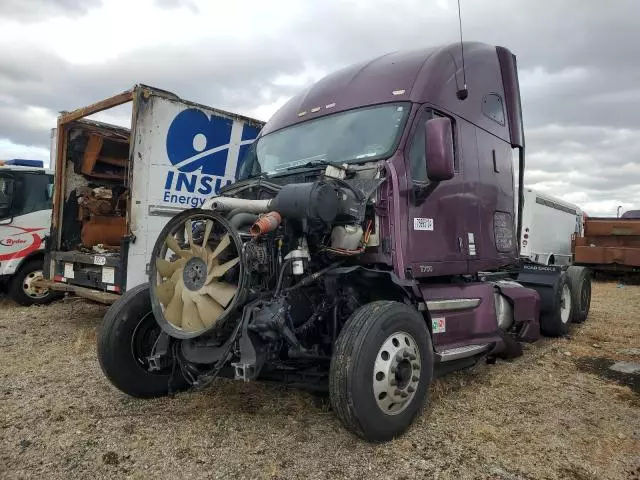 2013 Kenworth Construction T700