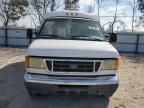 2004 Ford Econoline E350 Super Duty Cutaway Van