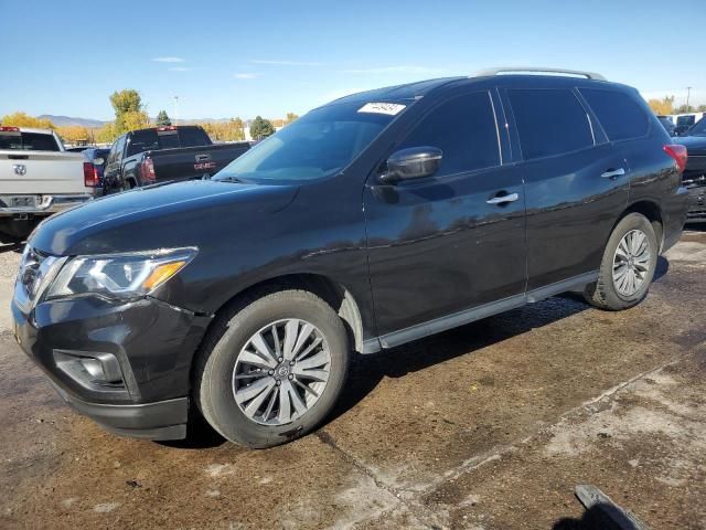 2020 Nissan Pathfinder SV