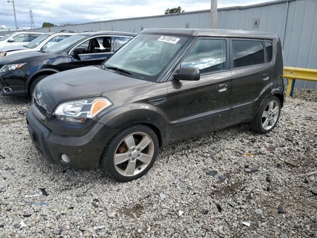 2010 KIA Soul +