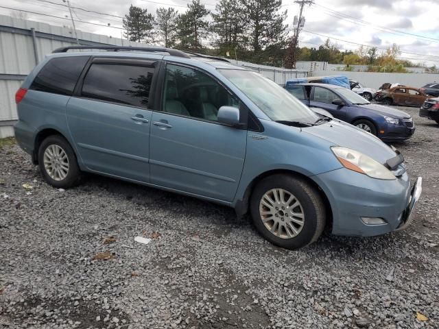 2009 Toyota Sienna XLE