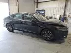 2017 KIA Cadenza Premium