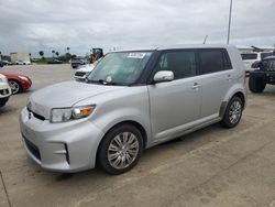 Carros dañados por inundaciones a la venta en subasta: 2012 Scion XB