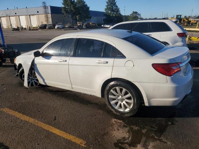 2013 Chrysler 200 Touring