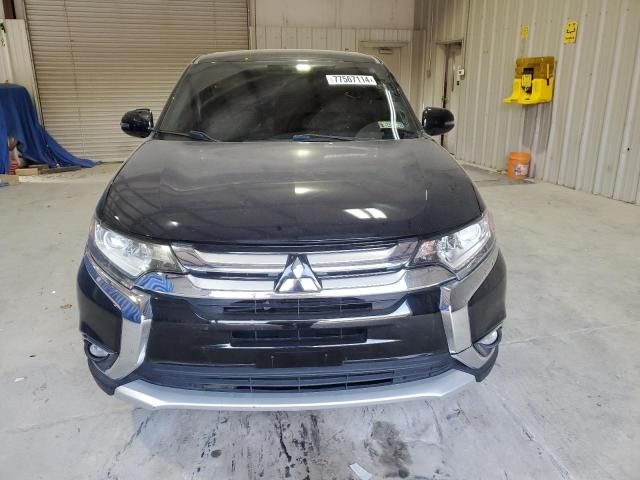 2016 Mitsubishi Outlander SE