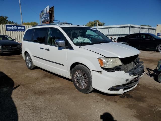 2011 Chrysler Town & Country Limited