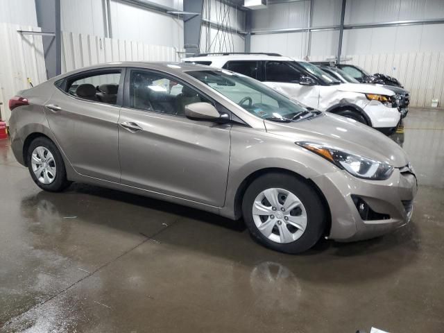 2016 Hyundai Elantra SE