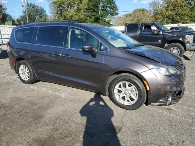 2020 Chrysler Voyager LXI