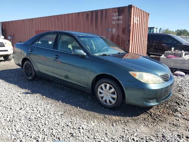 2005 Toyota Camry LE