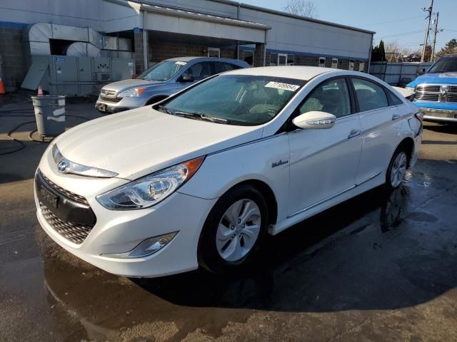 2013 Hyundai Sonata Hybrid