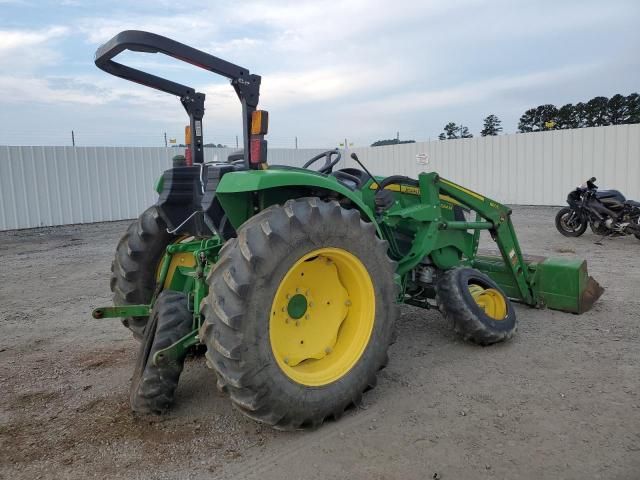 2021 John Deere 4044M