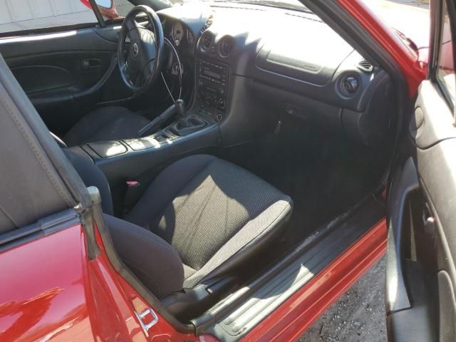 2003 Mazda MX-5 Miata Base