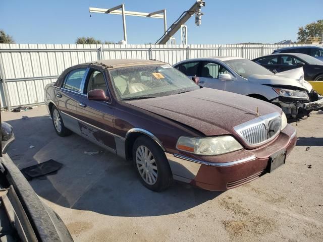 2004 Lincoln Town Car Ultimate