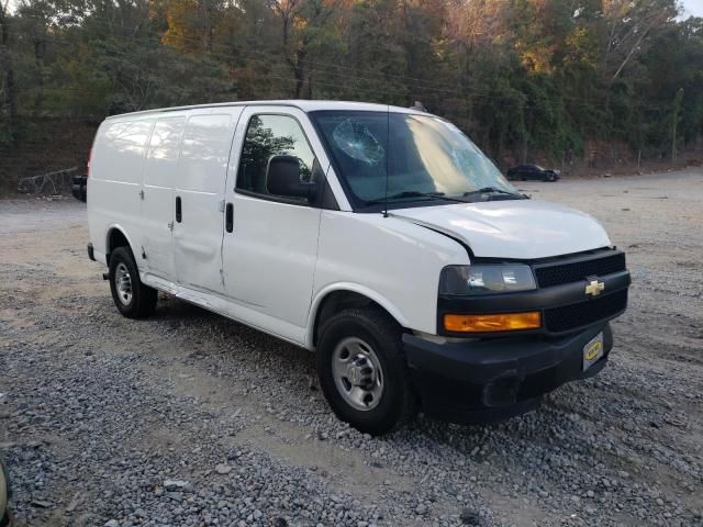 2020 Chevrolet Express G2500