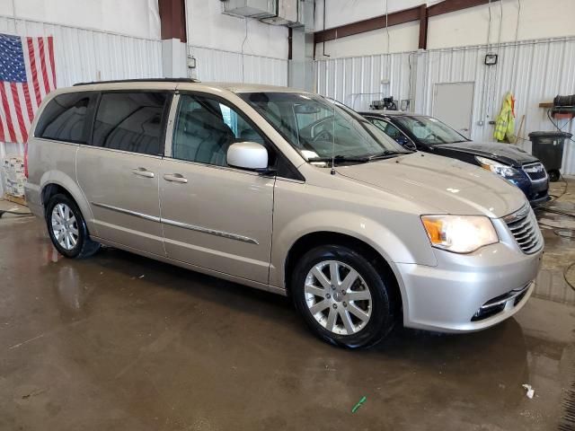 2013 Chrysler Town & Country Touring