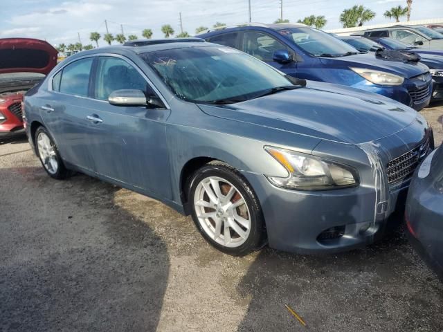 2010 Nissan Maxima S