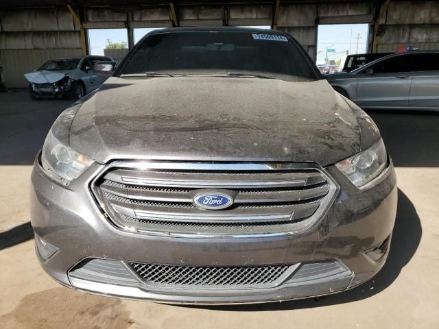 2016 Ford Taurus Limited