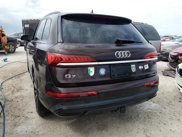 2020 Audi Q7 Prestige