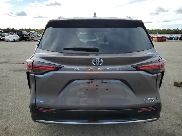 2023 Toyota Sienna Limited